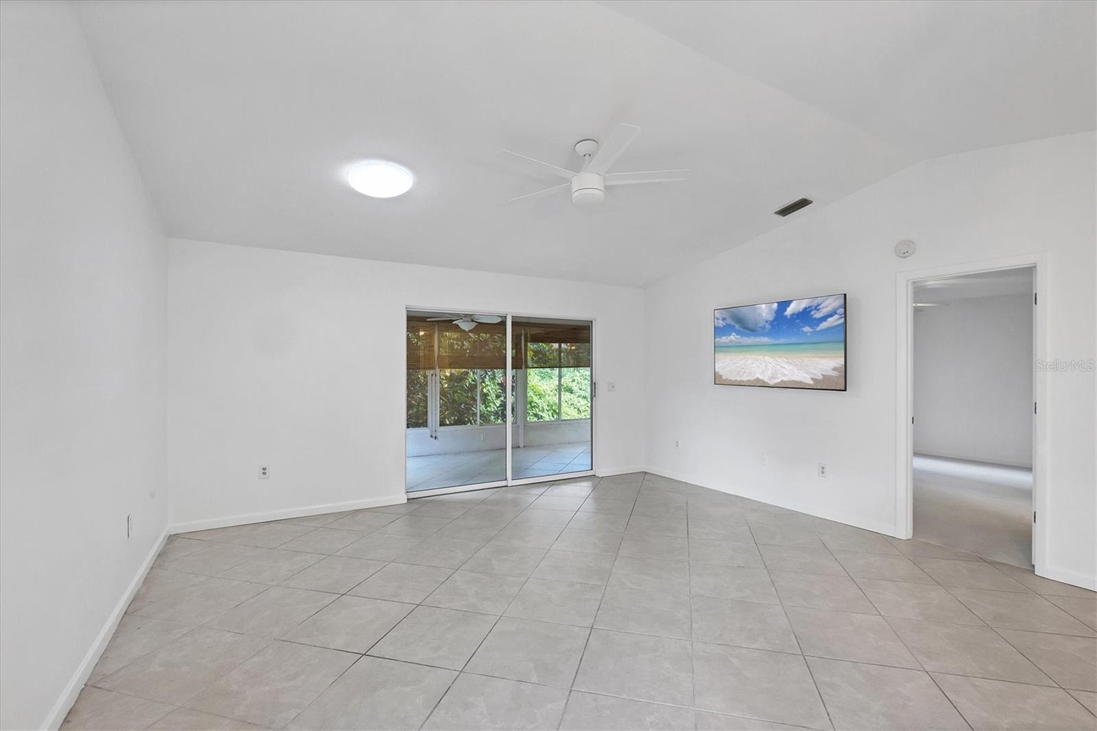 CEDAR CREEK - Residential