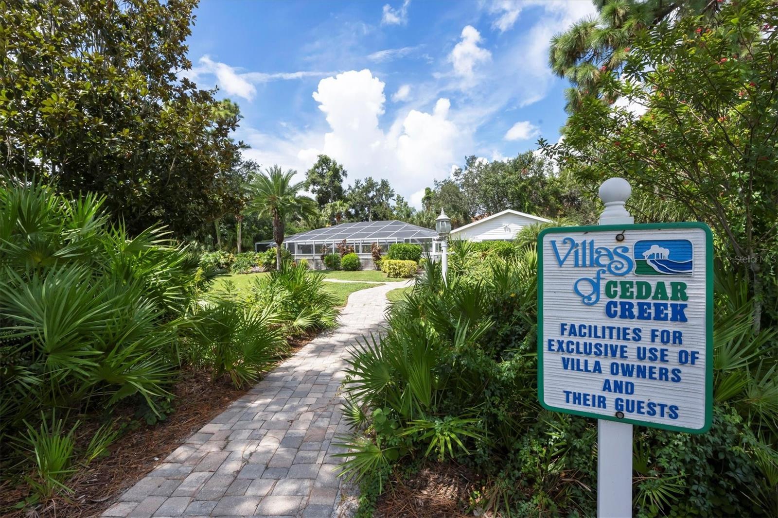 CEDAR CREEK - Residential