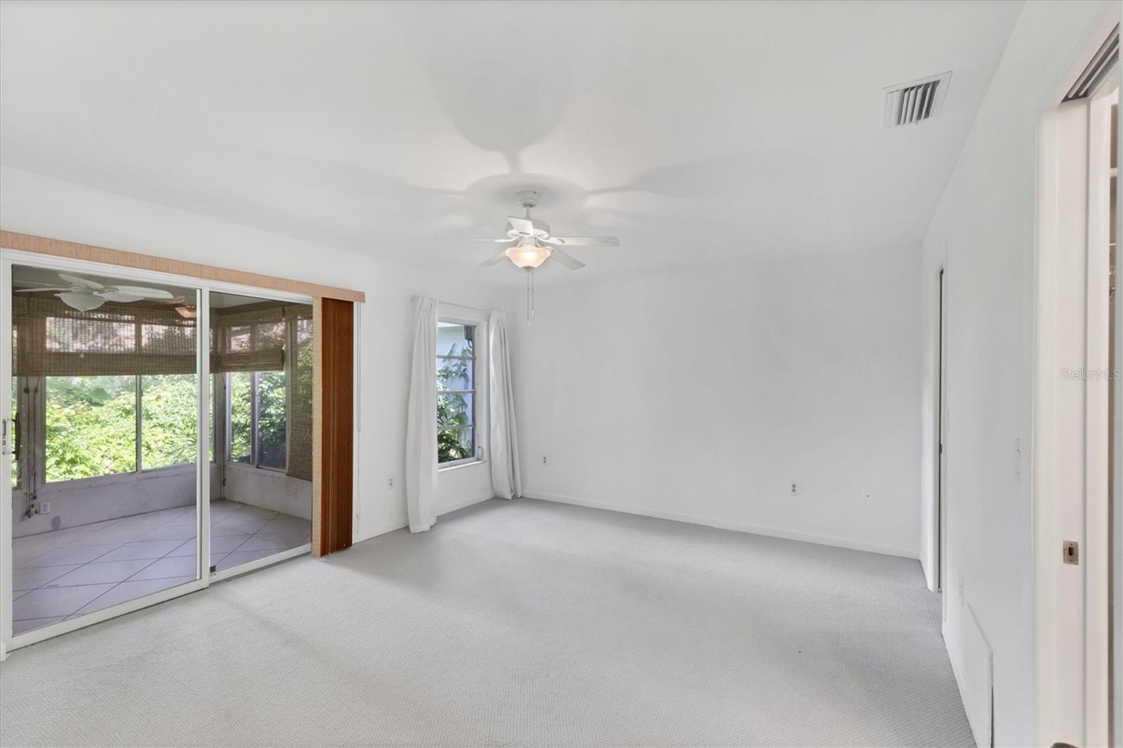 CEDAR CREEK - Residential