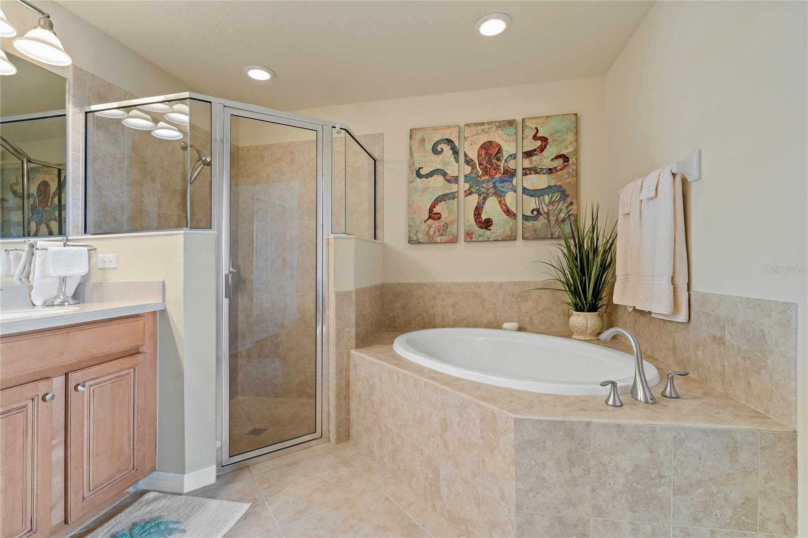 COACH HOMES I AT RIVER STRAND 2195/5517 - Residential Lease