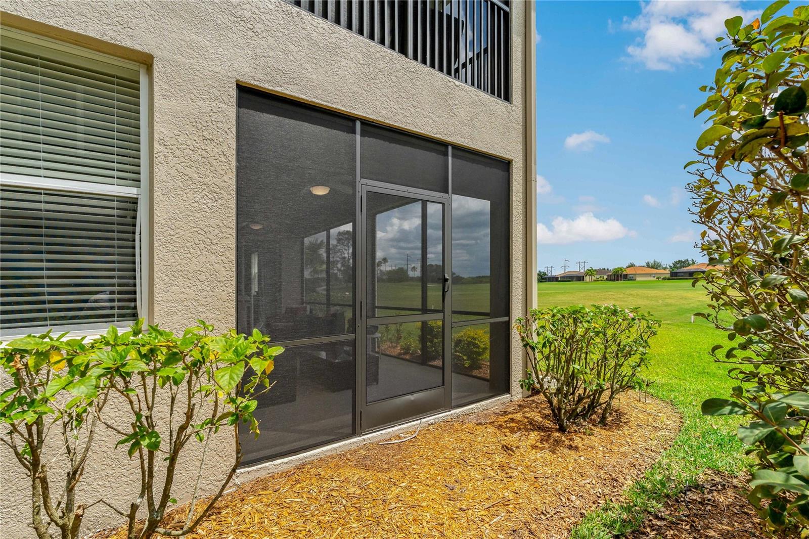 COACH HOMES I AT RIVER STRAND 2195/5517 - Residential Lease