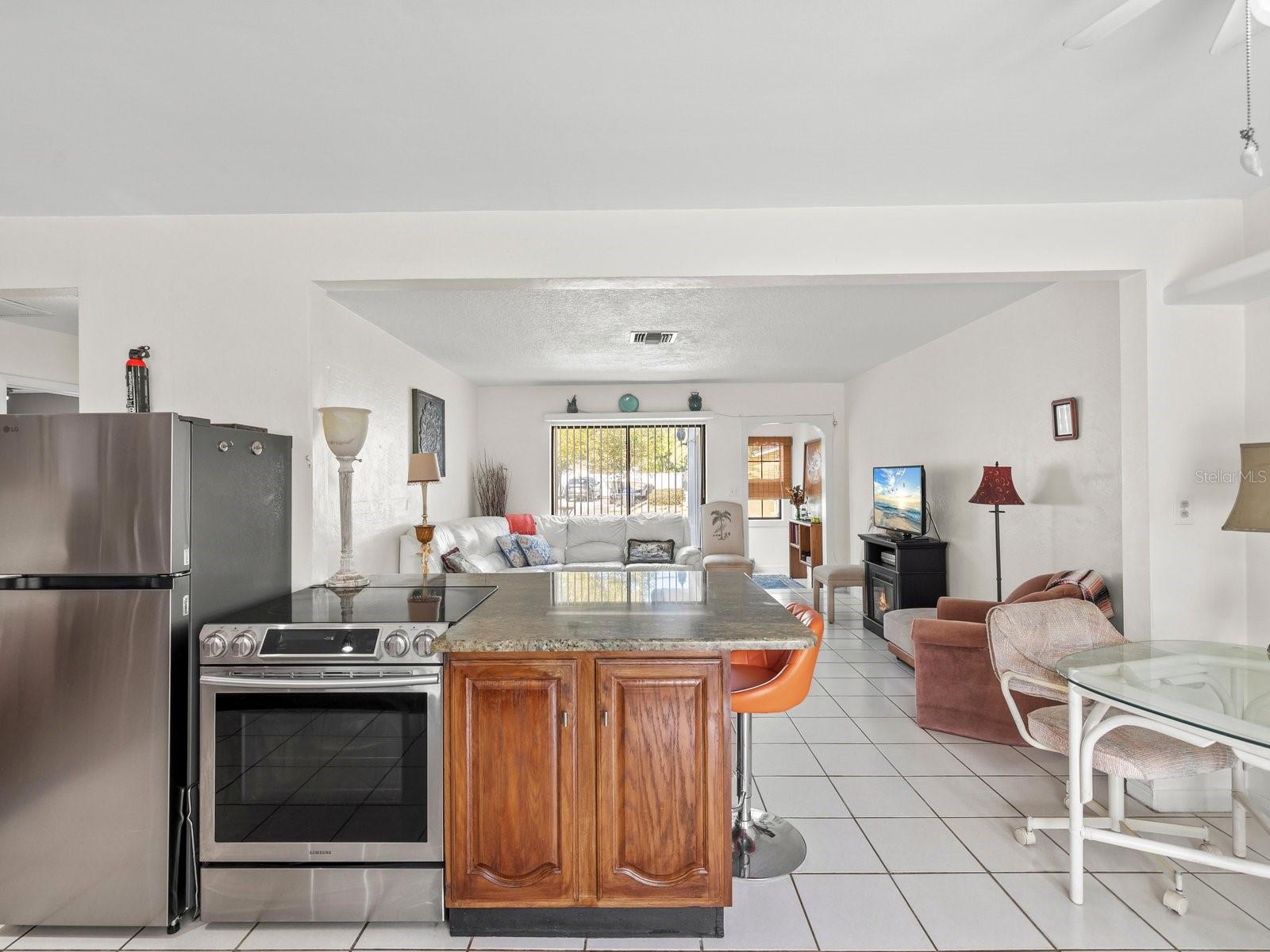 BAYWOOD VILLAGE SEC 2 - Residential