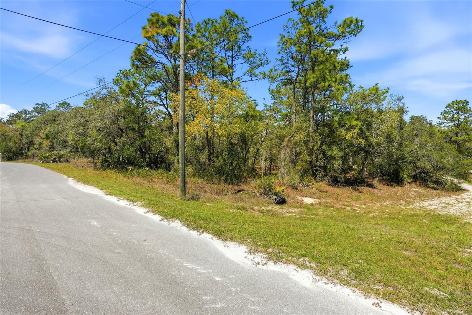 ROYAL HIGHLANDS - Land