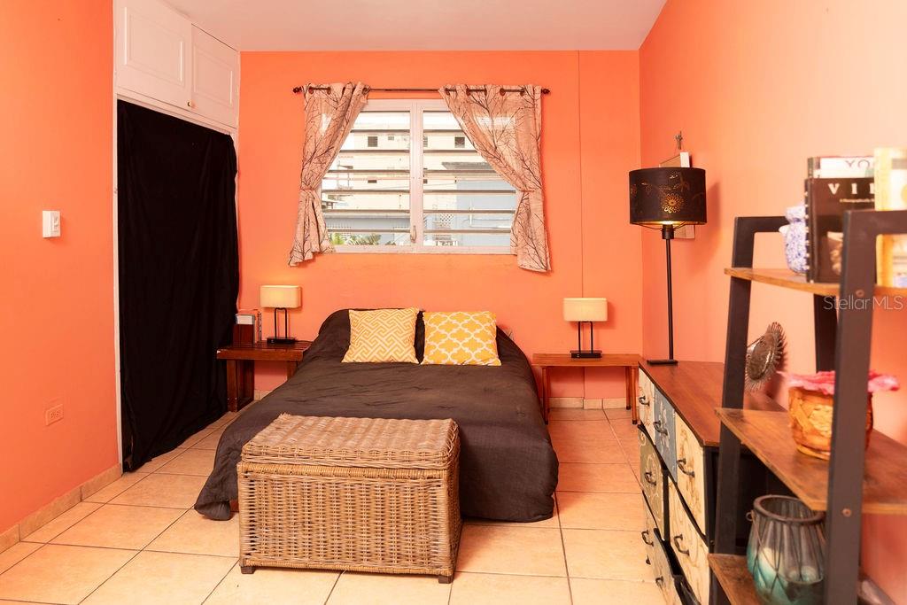 BO. ISABEL SEGUNDA - Residential