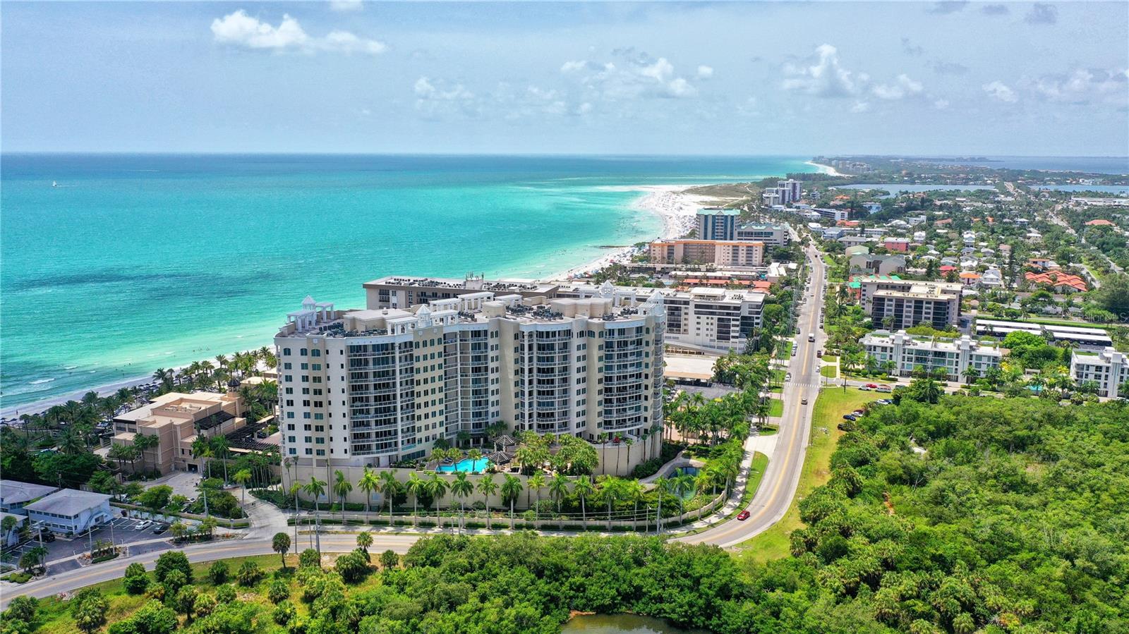 THE BEACH RESIDENCES - Residential