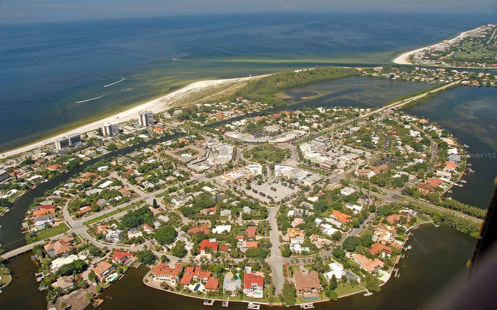 THE BEACH RESIDENCES - Residential