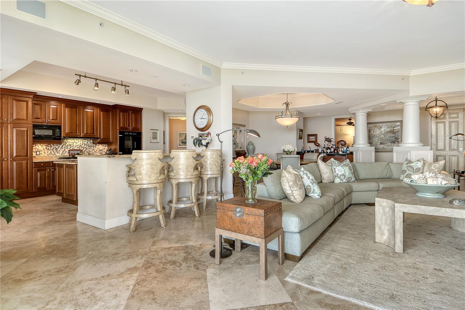 THE BEACH RESIDENCES - Residential