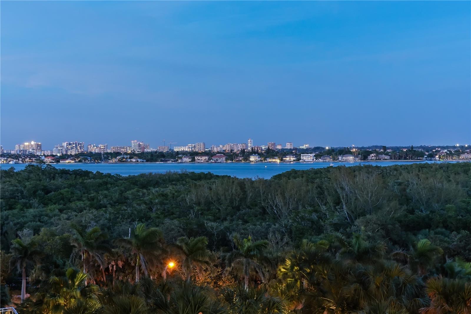 THE BEACH RESIDENCES - Residential