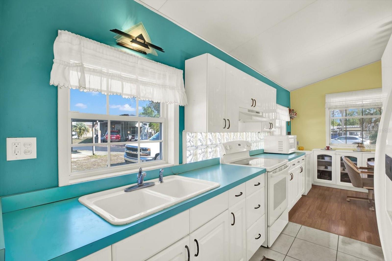 CAMP A WYLE RV RESORT - Residential