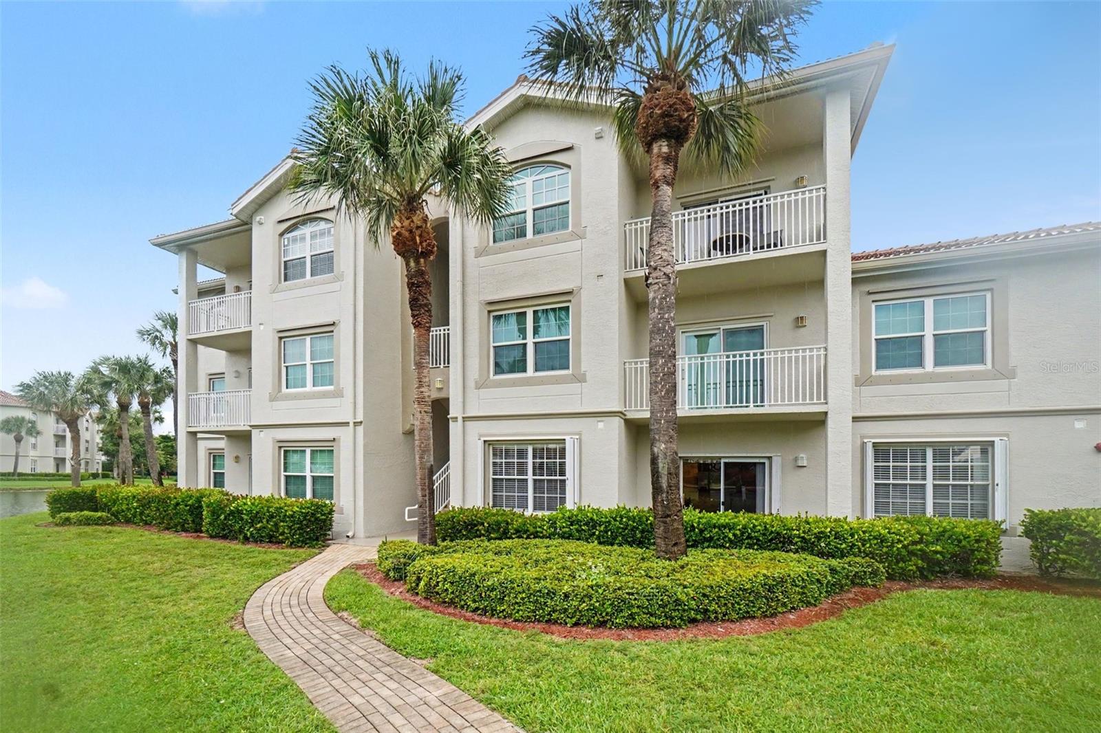 15585 OCEAN WALK CIRCLE 101