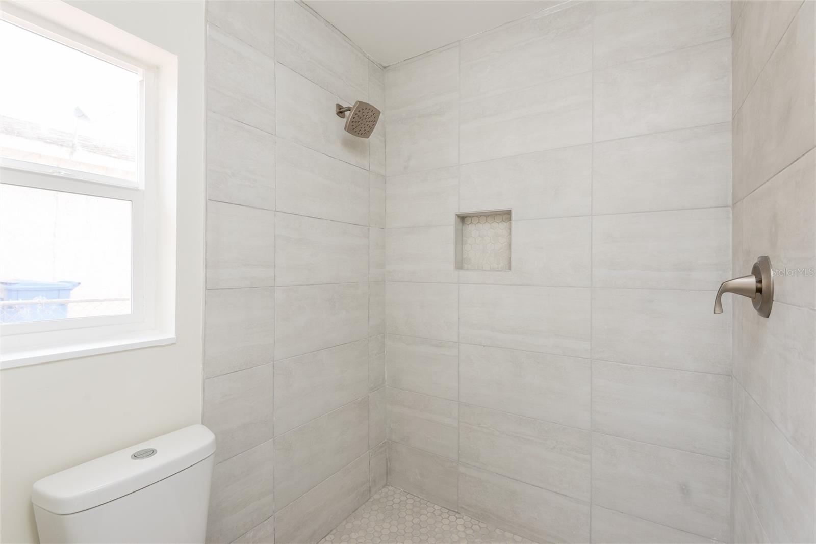 TANGELO SUB - Residential