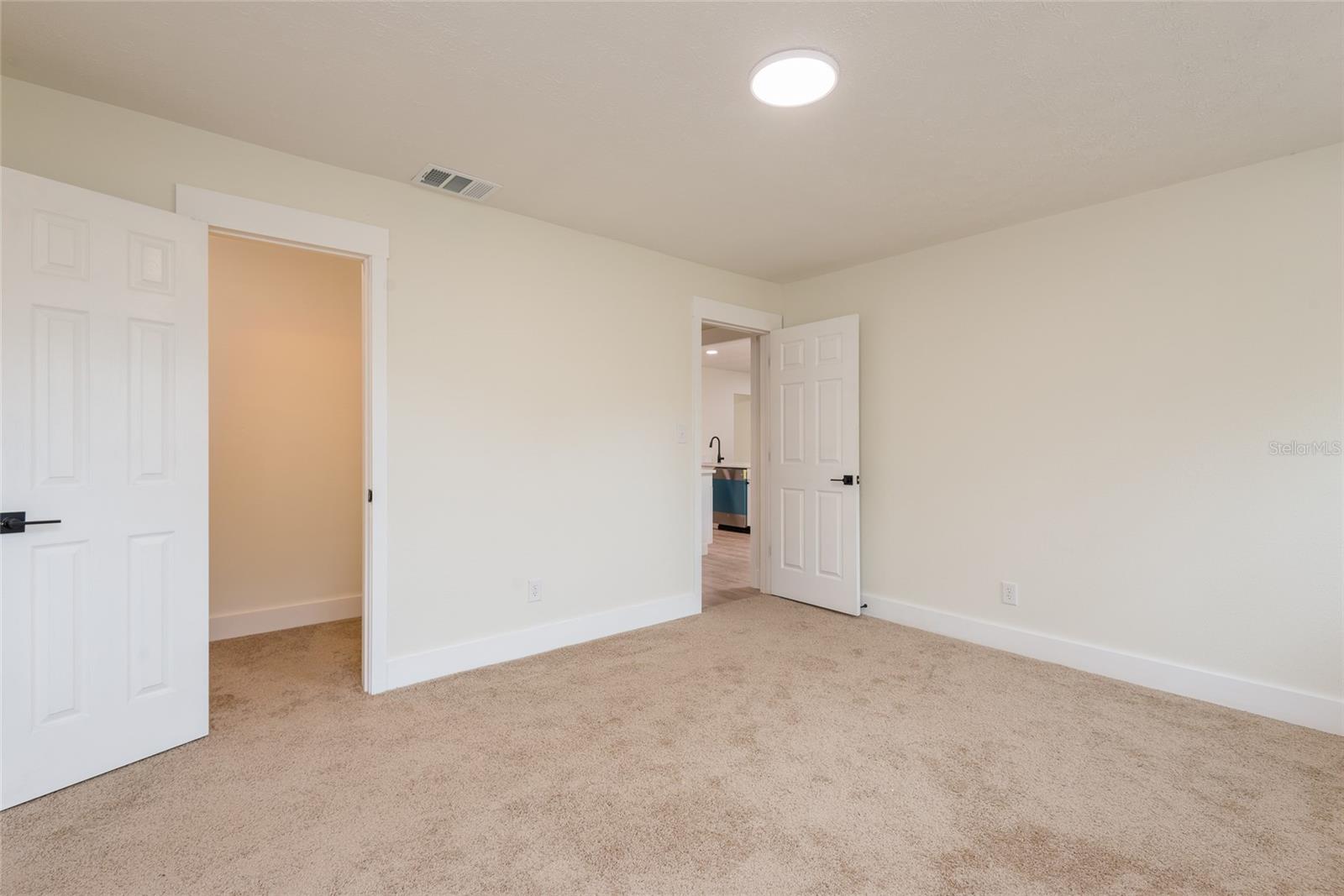 TANGELO SUB - Residential