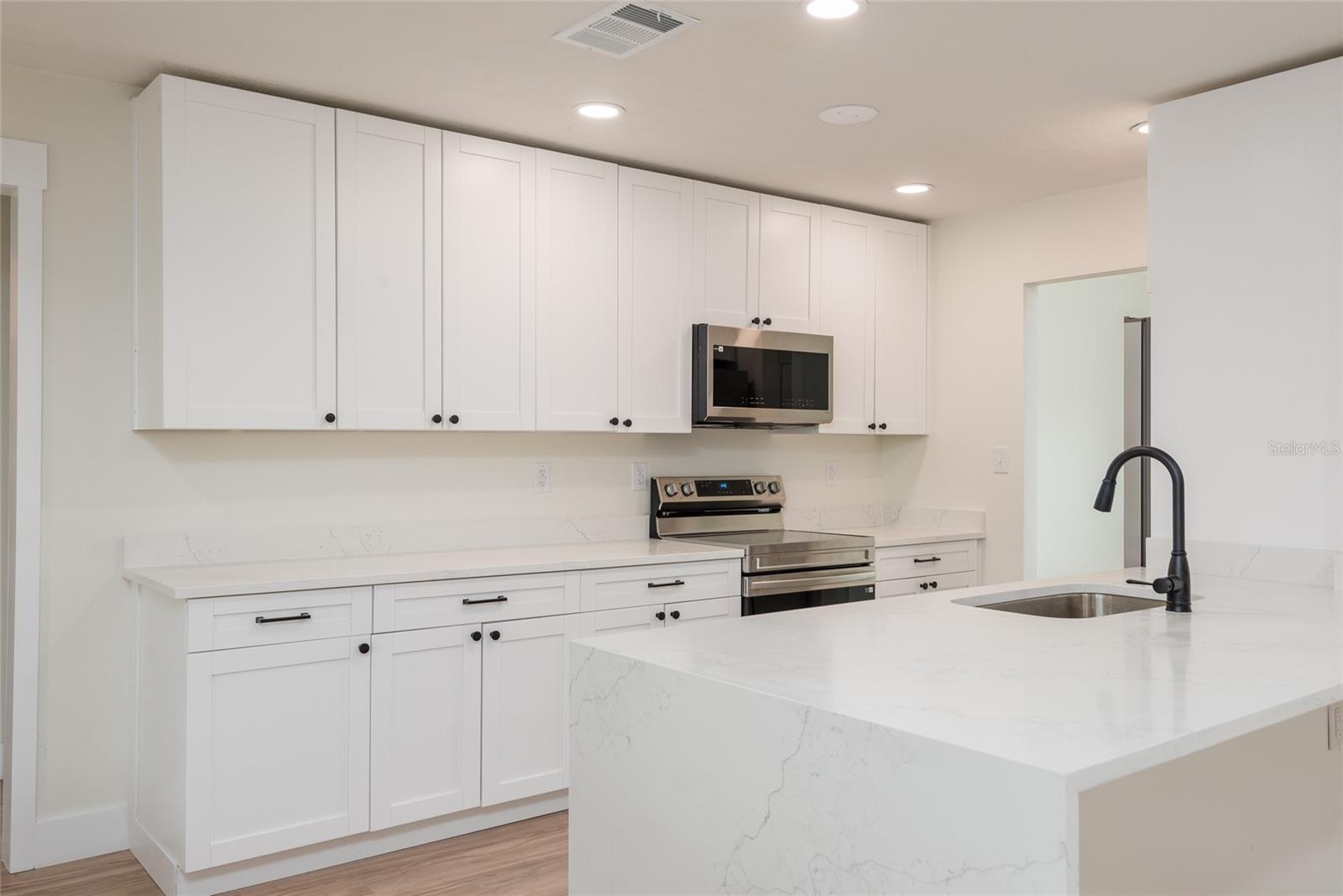 TANGELO SUB - Residential