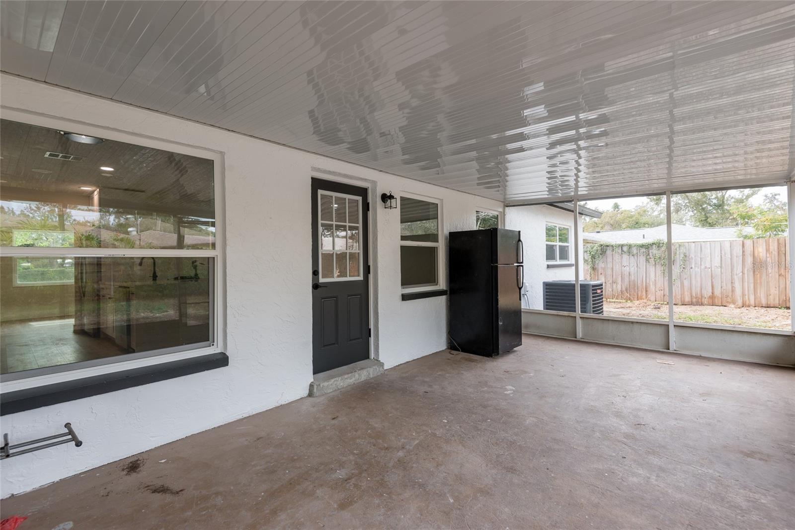 TANGELO SUB - Residential