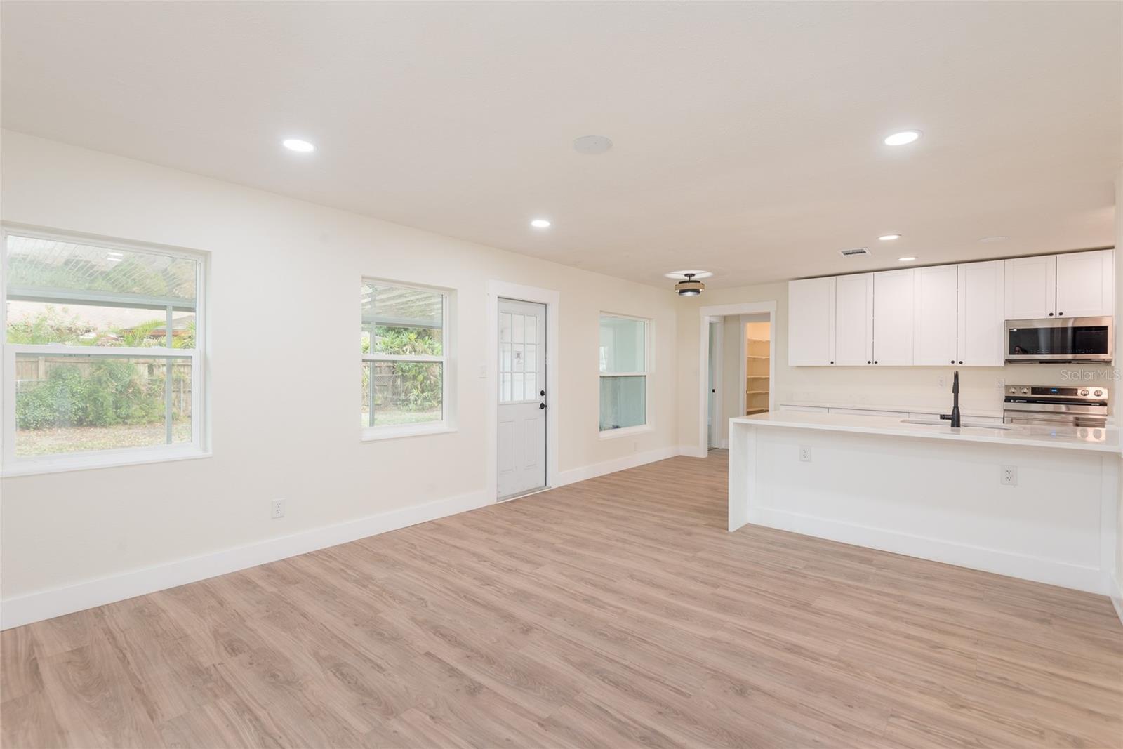 TANGELO SUB - Residential