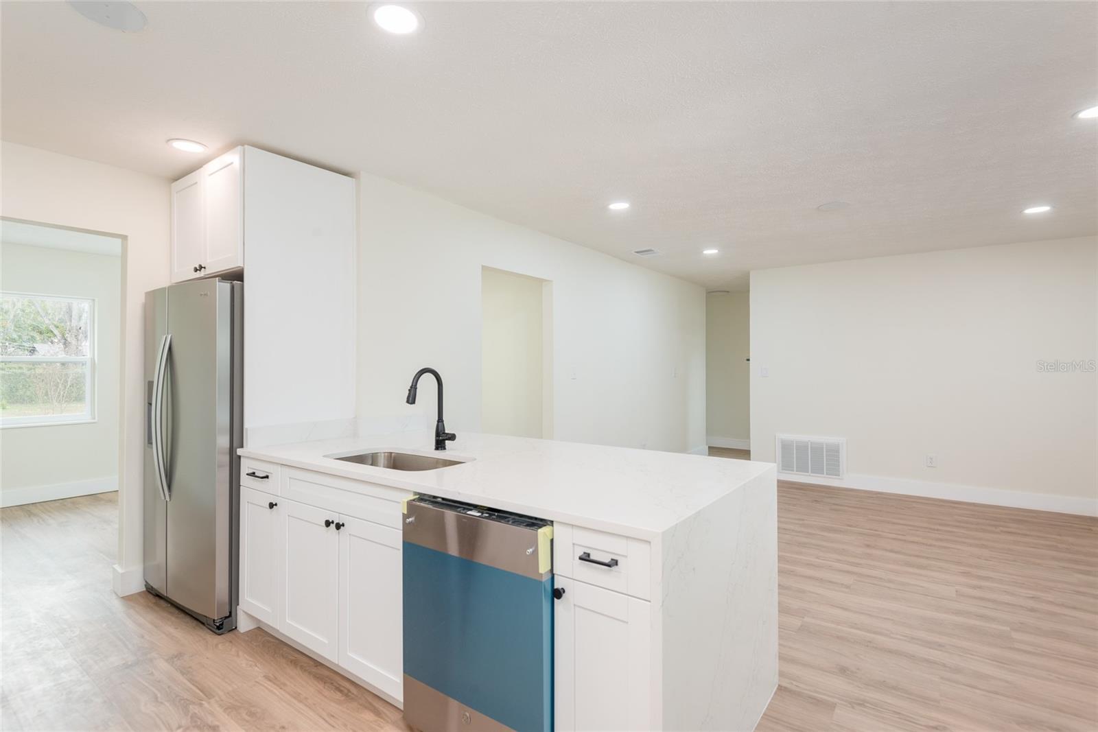 TANGELO SUB - Residential