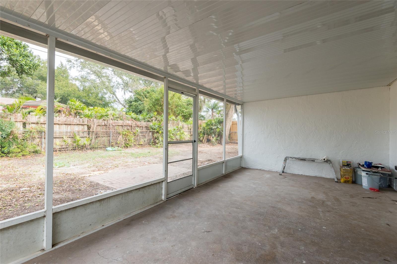 TANGELO SUB - Residential