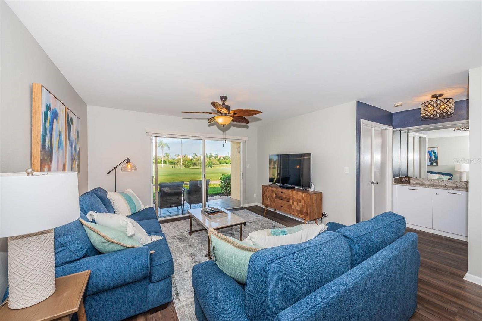 VISTA VERDE NORTH CONDO - Residential Lease