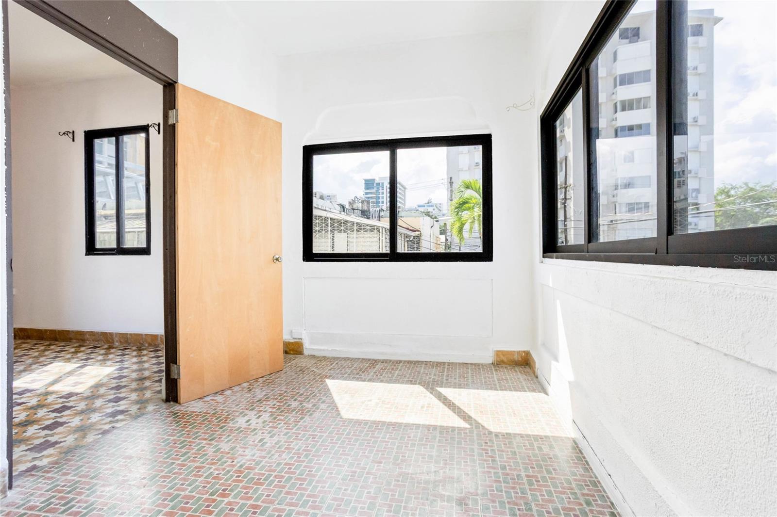 223 ROSARIO - Residential