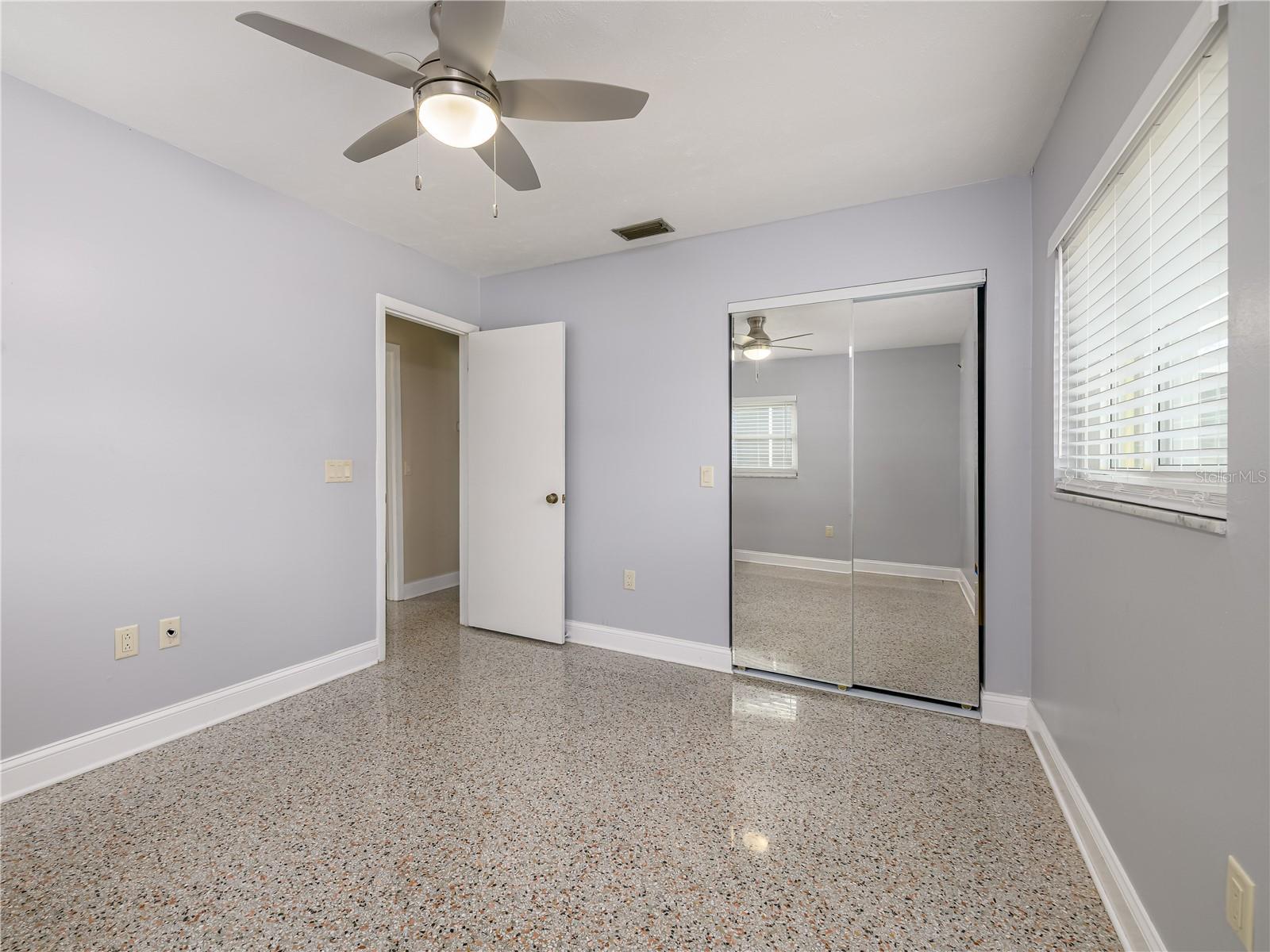 SUBURBAN CLUB ESTATES - Residential Lease