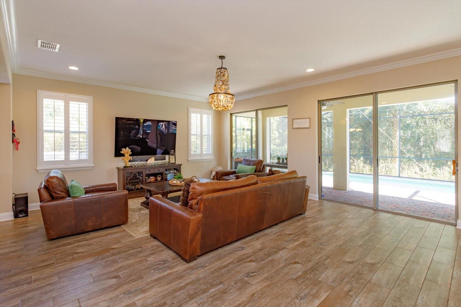 FOSTERS GROVE AT OVIEDO - Residential