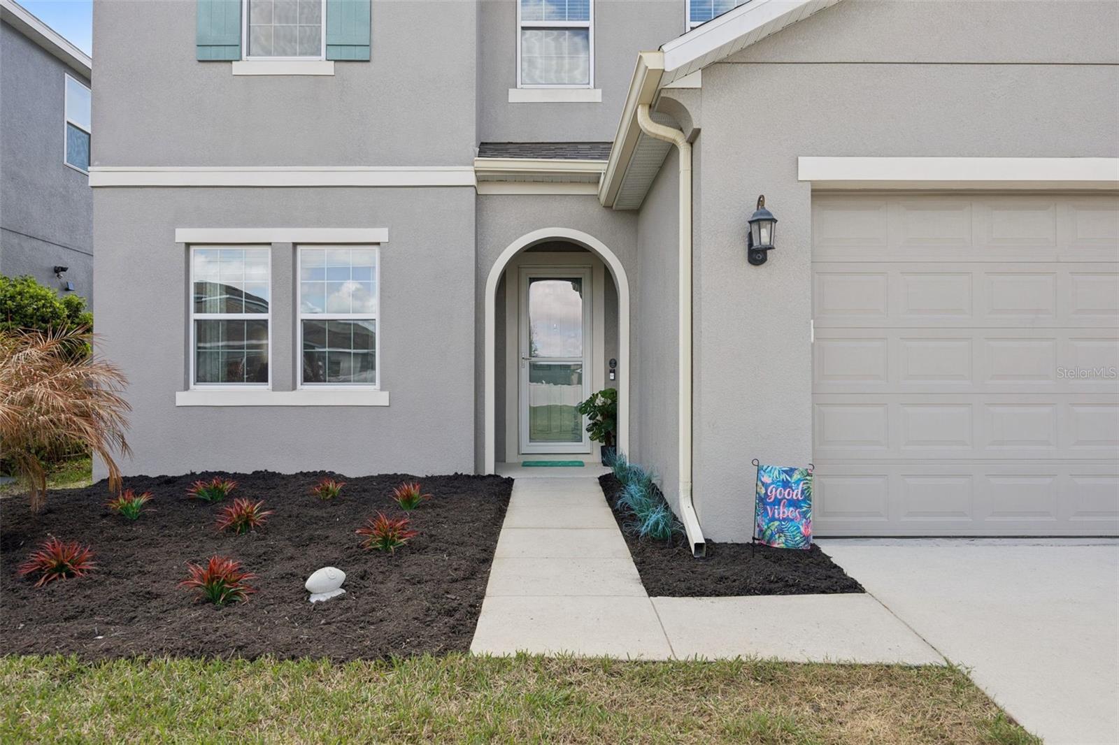 1096 ALDER TREE DRIVE