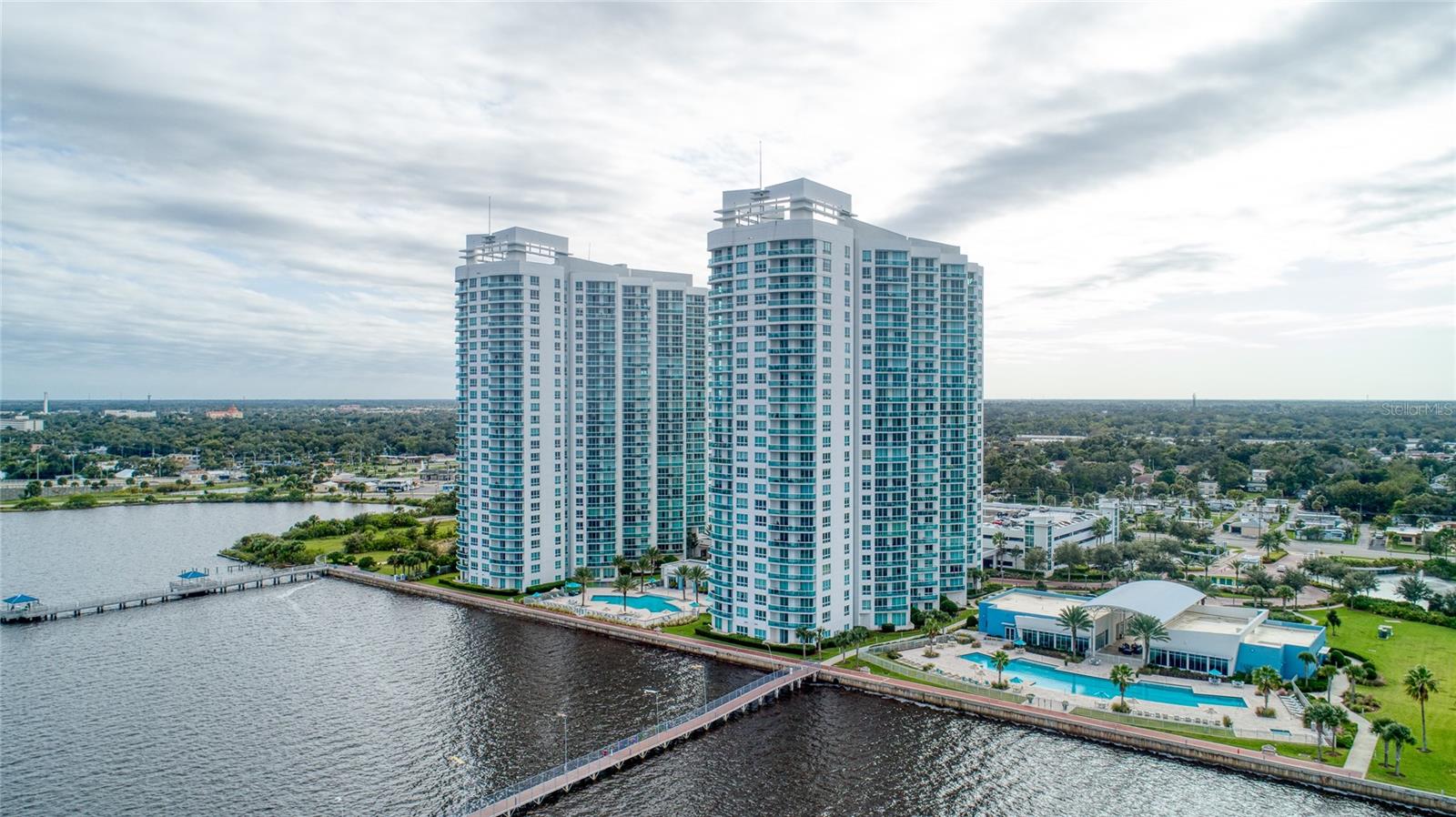 MARINA GRANDE HALIFAX 01 - Residential