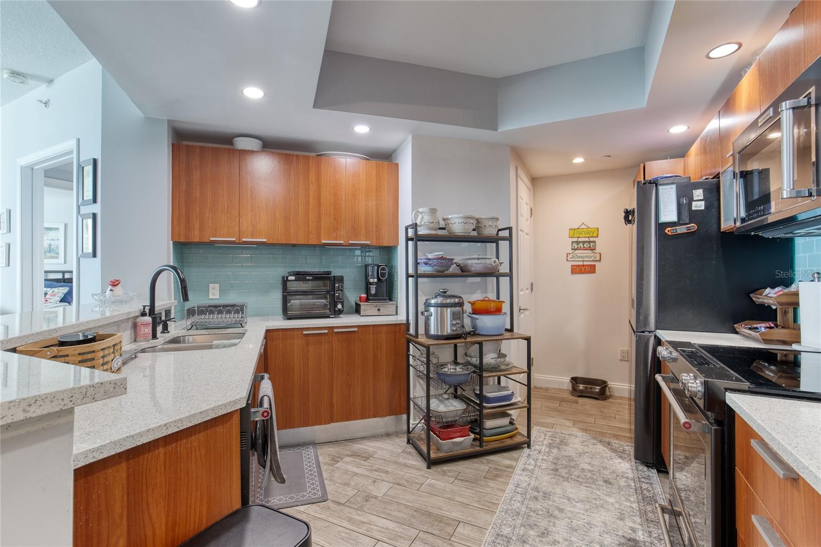 MARINA GRANDE HALIFAX 01 - Residential