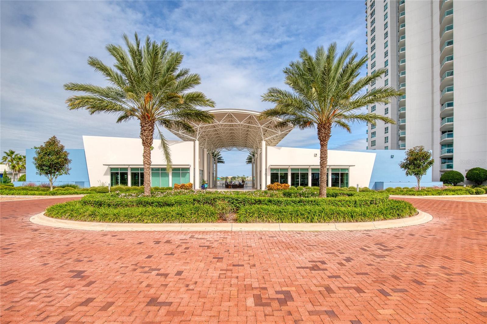 MARINA GRANDE HALIFAX 01 - Residential