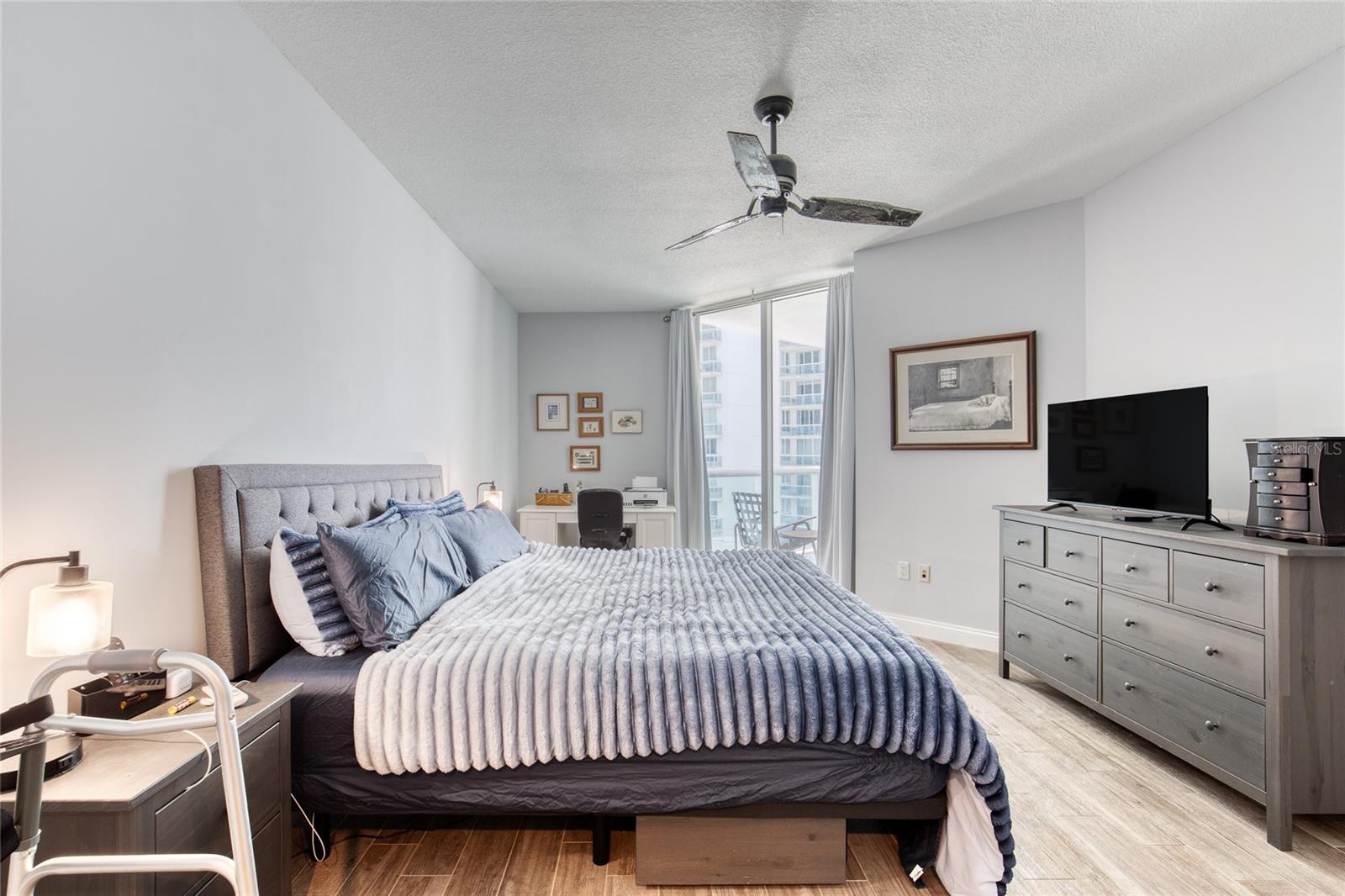 MARINA GRANDE HALIFAX 01 - Residential