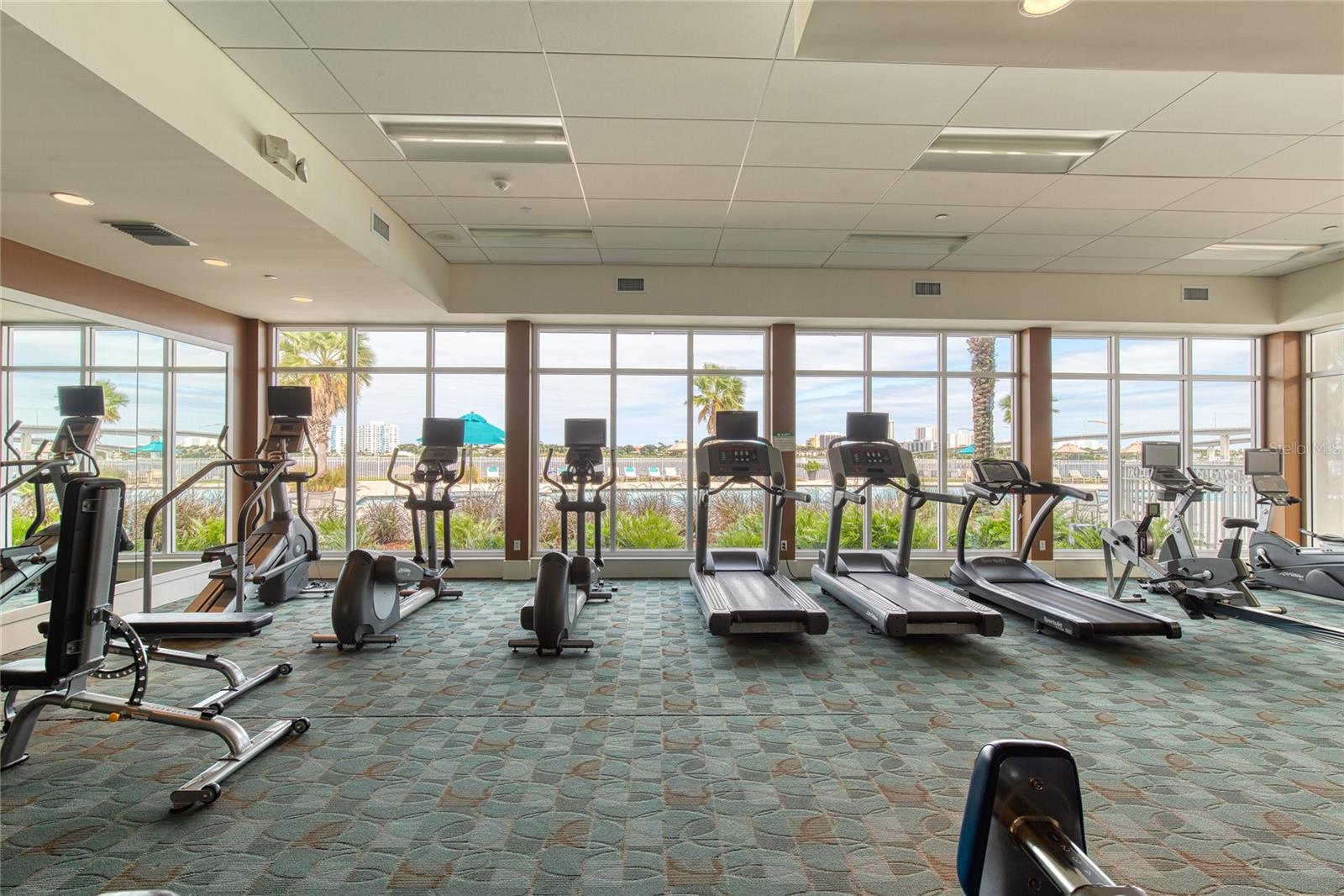 MARINA GRANDE HALIFAX 01 - Residential