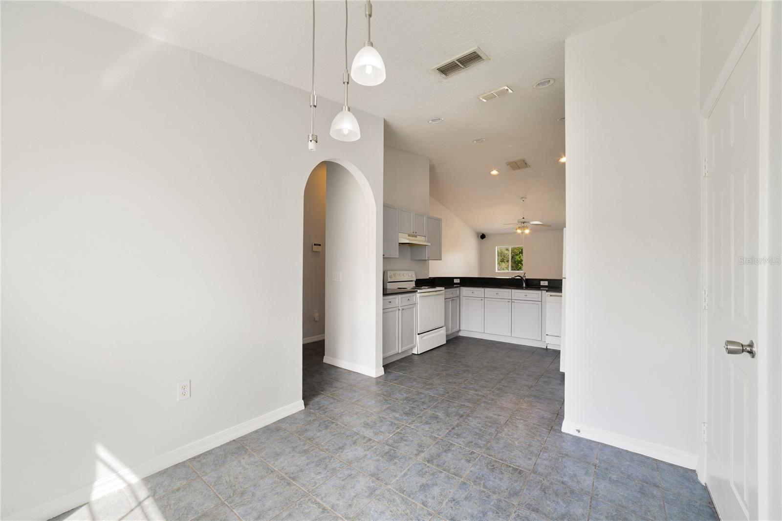 PARADISE WOODS PH 02 - Residential