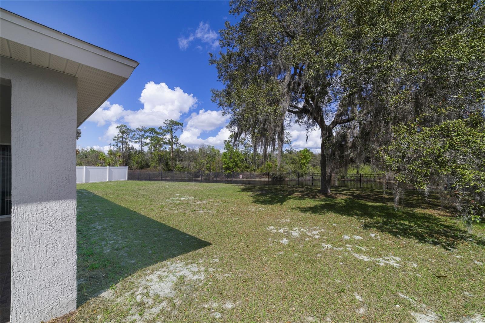 PARADISE WOODS PH 02 - Residential