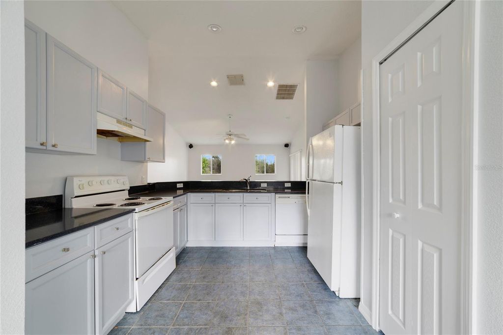 Photo of 400 Paradise Woods Court, Davenport, FL 33896 (MLS # O6387989)