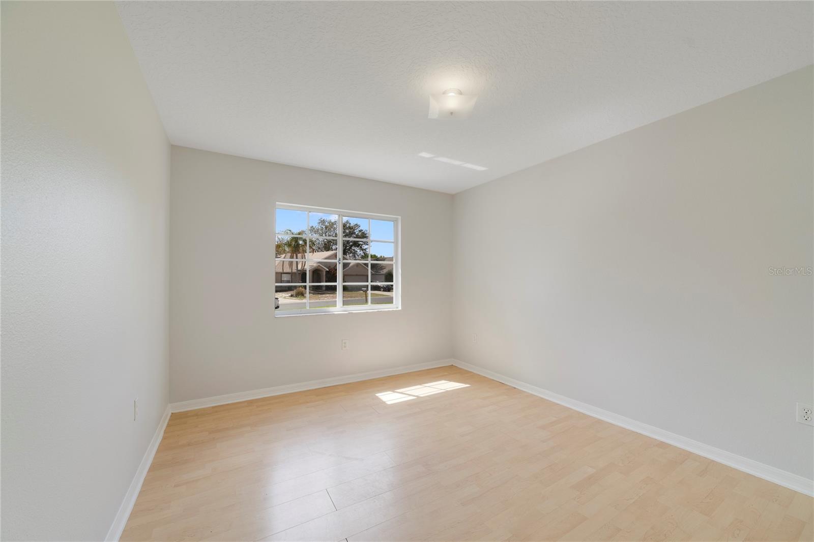 PARADISE WOODS PH 02 - Residential