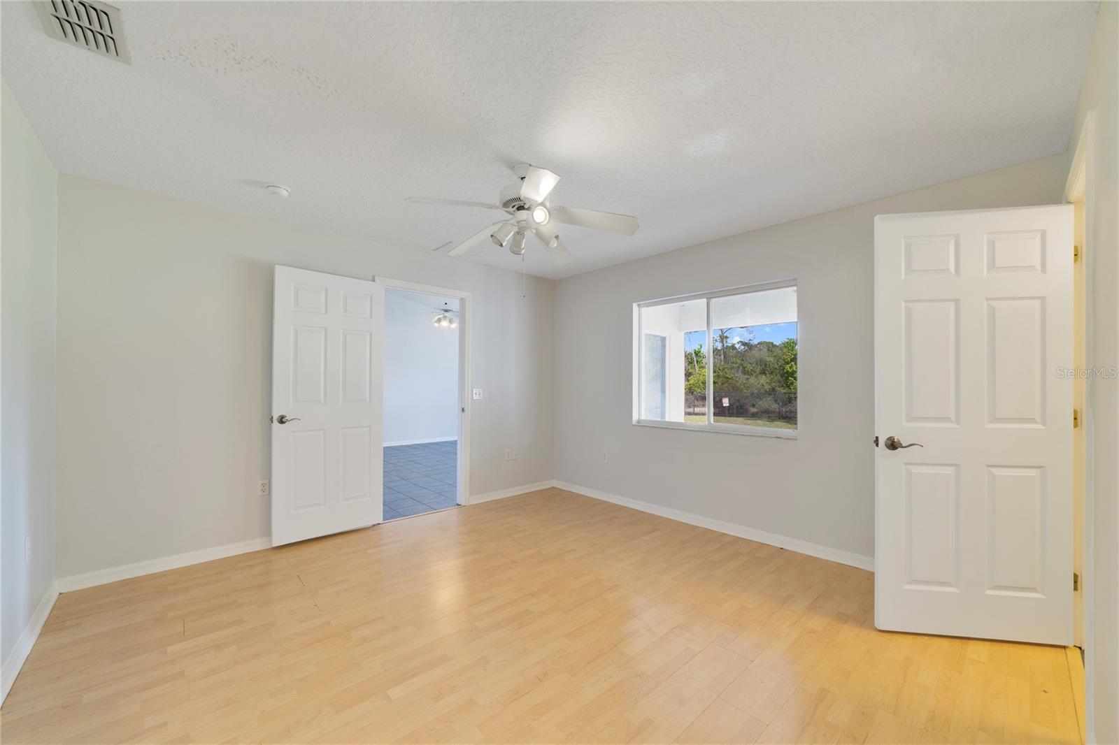 PARADISE WOODS PH 02 - Residential