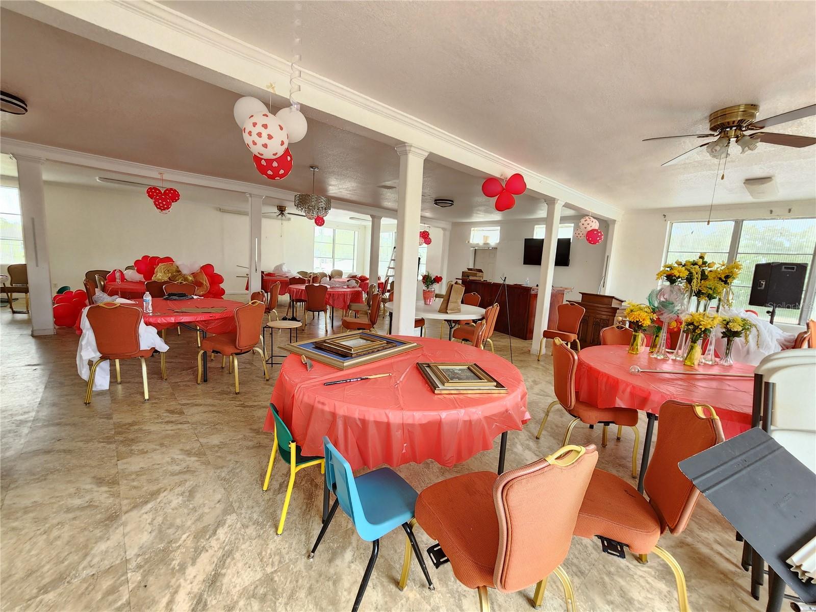 EDINA GARDEN OF EDEN - Commercial Sale