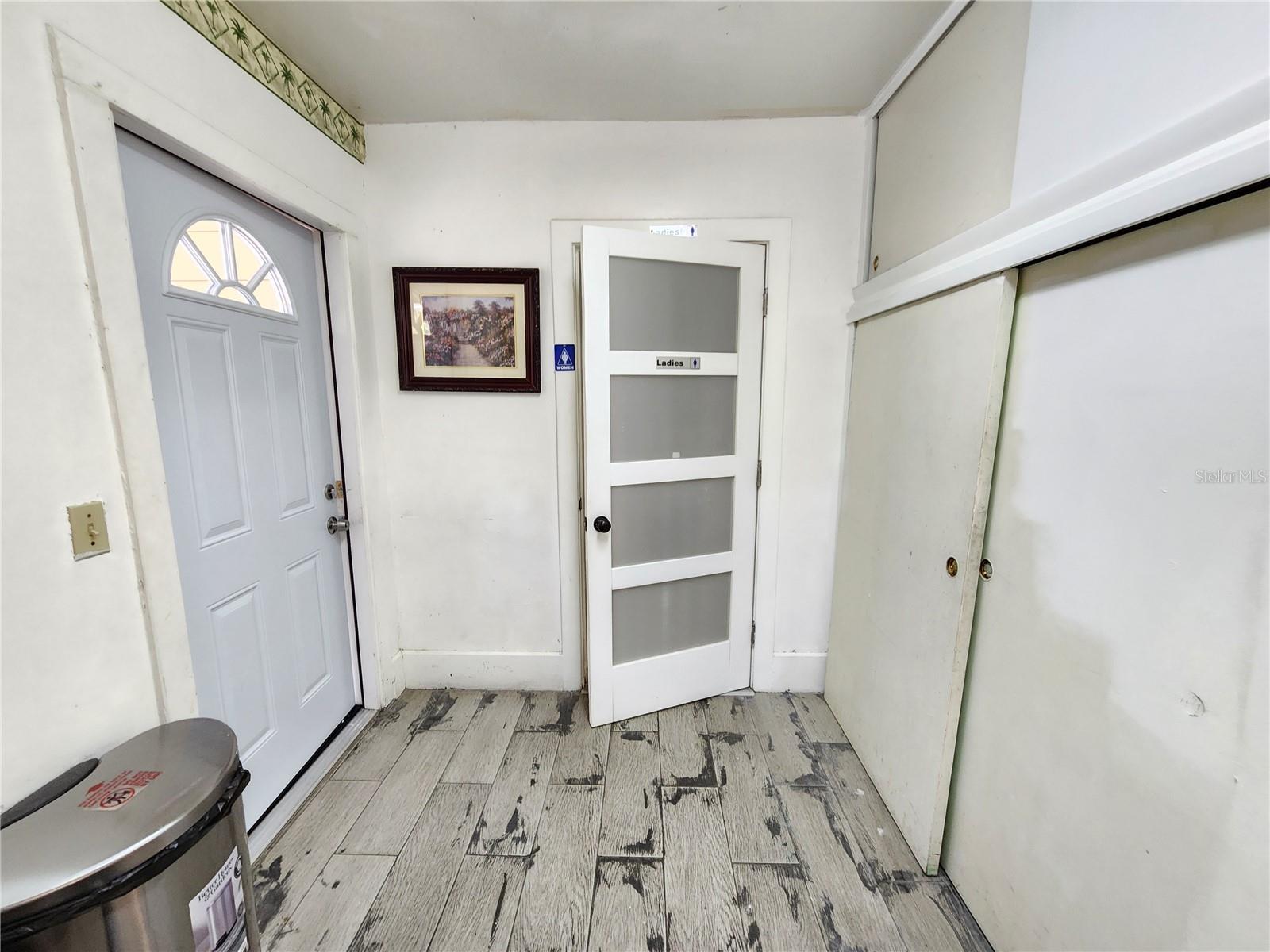 EDINA GARDEN OF EDEN - Commercial Sale