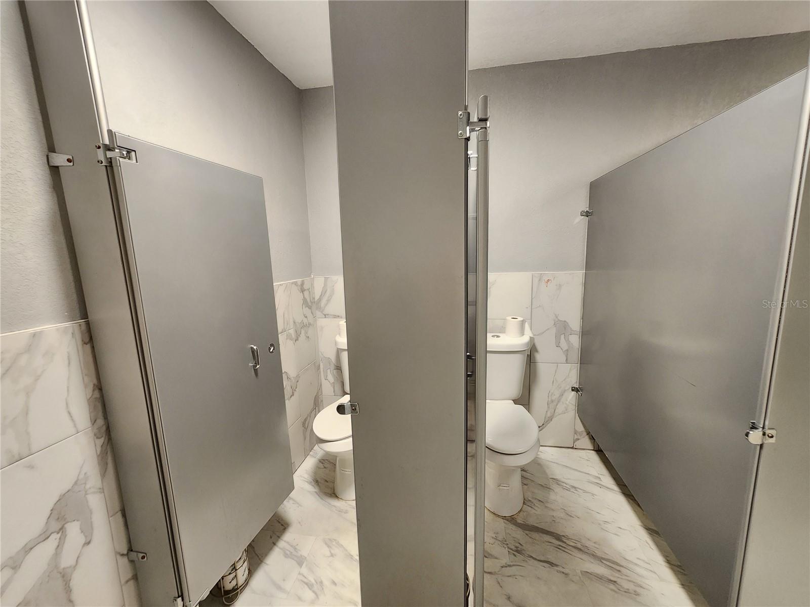 EDINA GARDEN OF EDEN - Commercial Sale