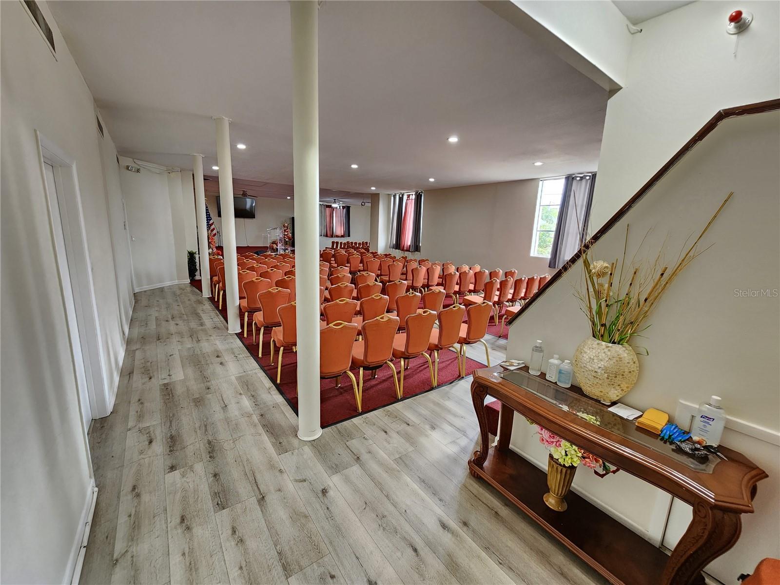 EDINA GARDEN OF EDEN - Commercial Sale