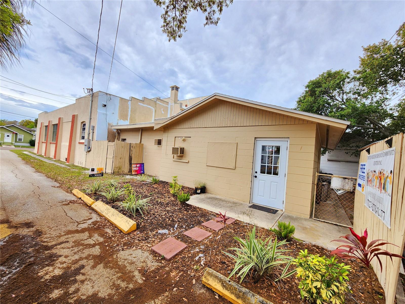 EDINA GARDEN OF EDEN - Commercial Sale