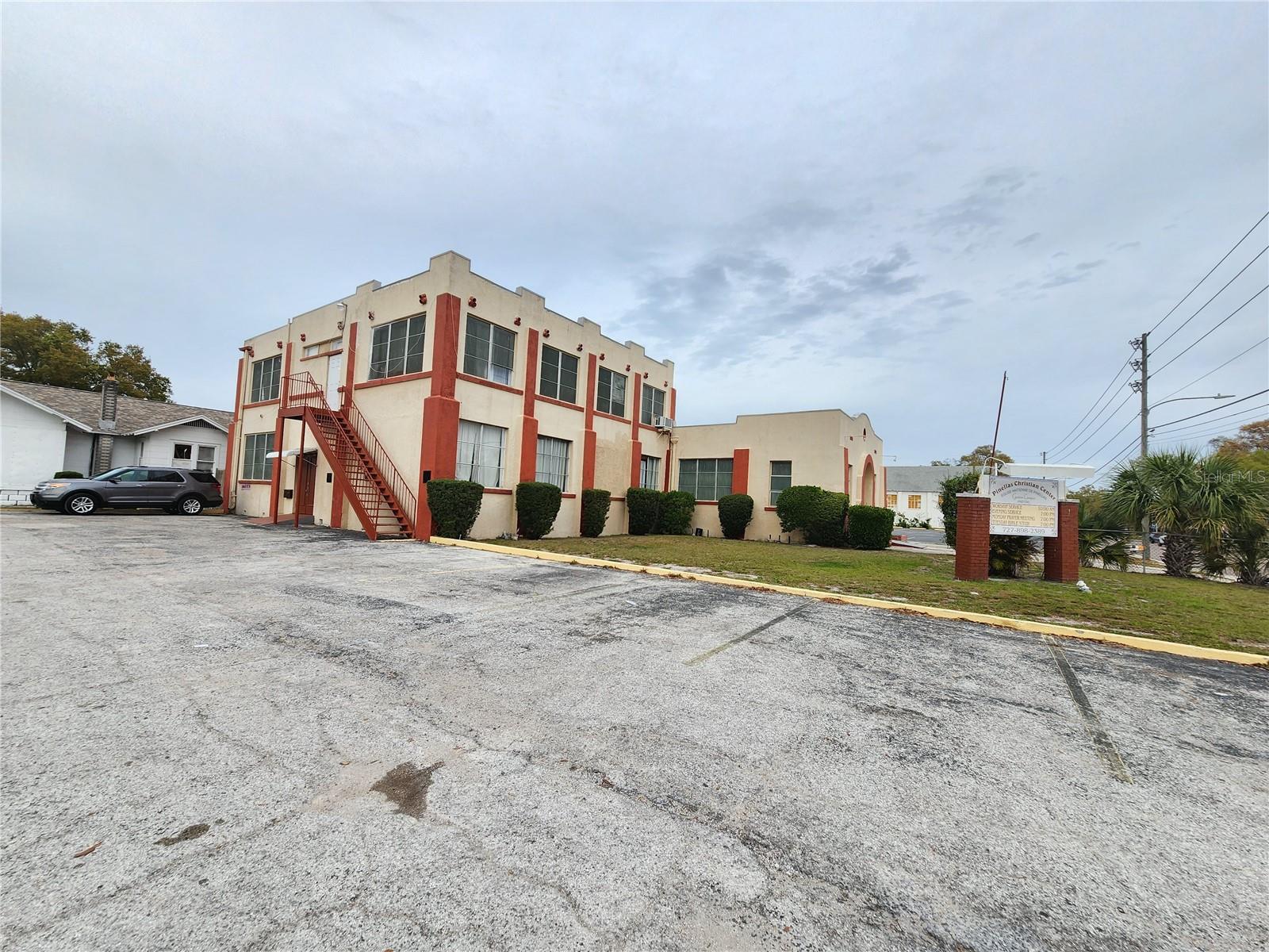 EDINA GARDEN OF EDEN - Commercial Sale