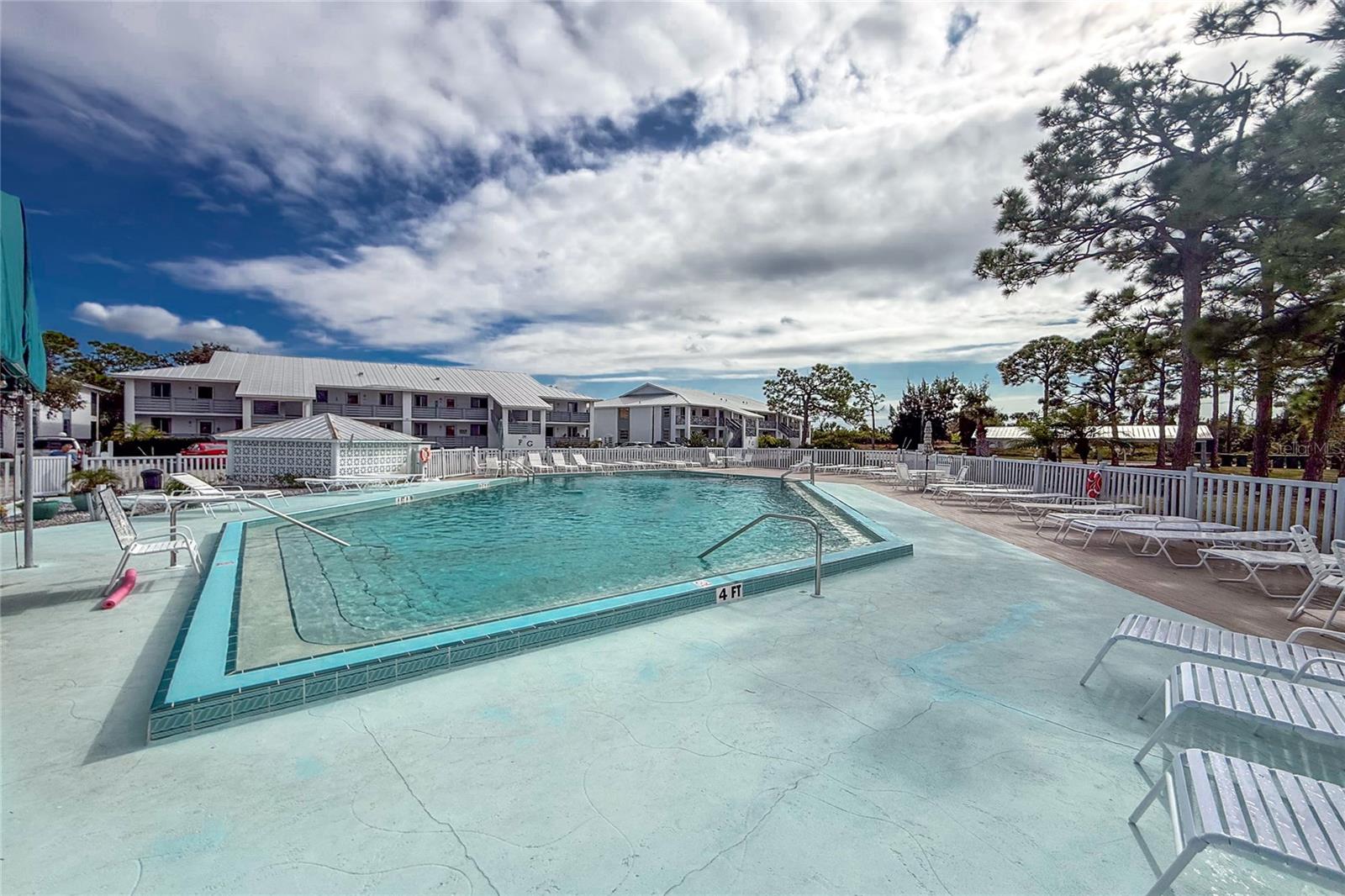 FIDDLERS GREEN 02 PH 04 BLDG 20 - Residential