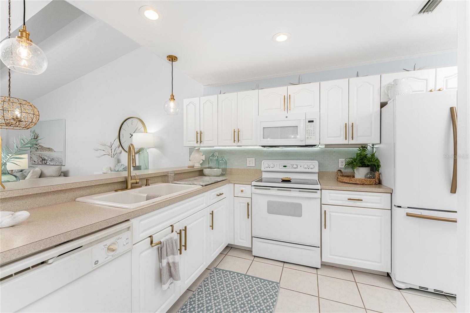 FIDDLERS GREEN 02 PH 04 BLDG 20 - Residential