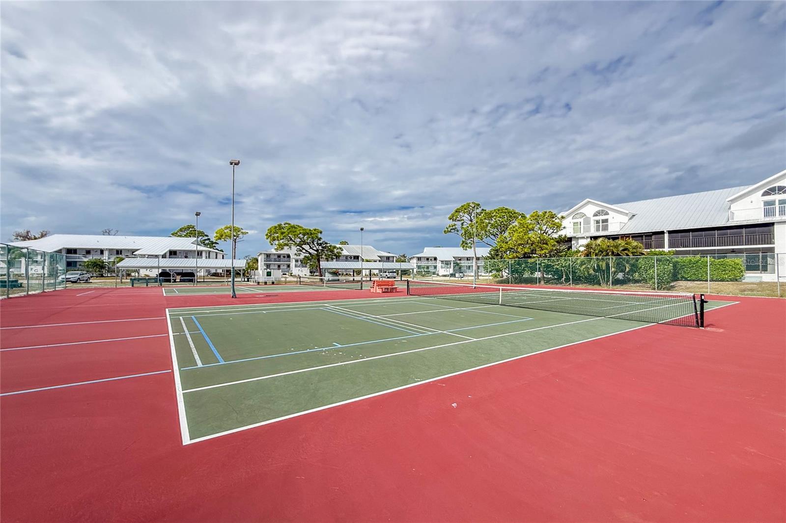 FIDDLERS GREEN 02 PH 04 BLDG 20 - Residential