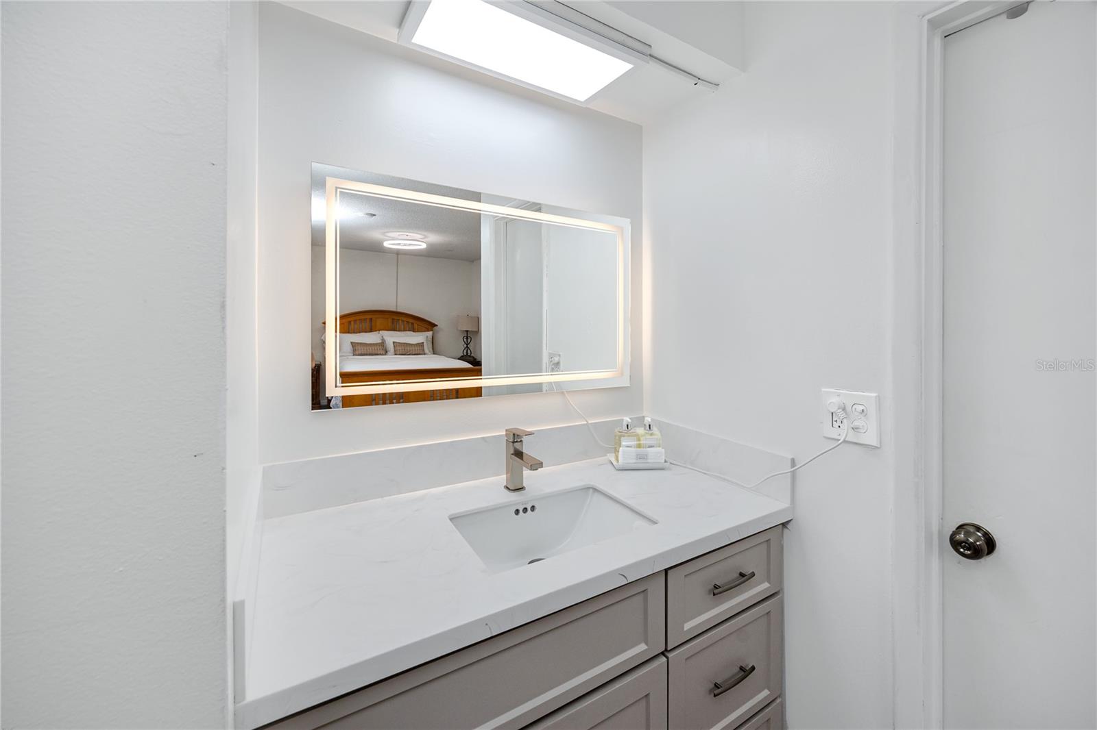 CHATEAU BELLEAIR CONDO - Residential