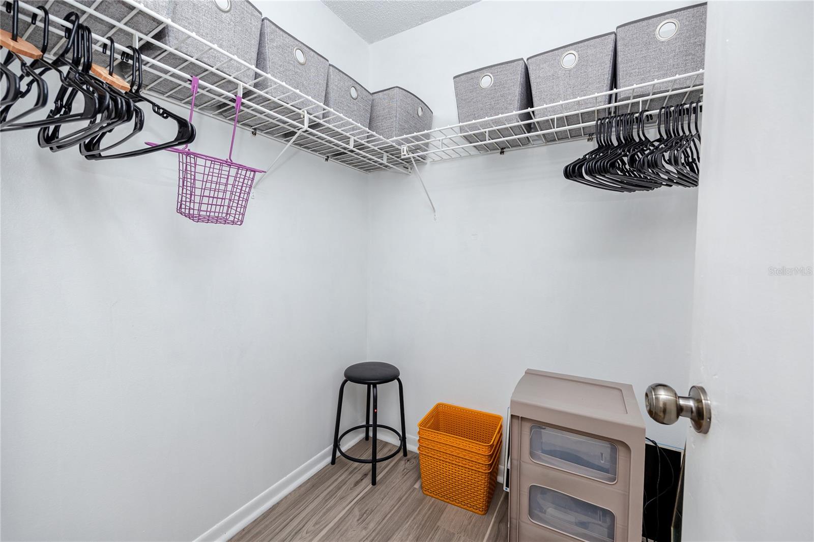 CHATEAU BELLEAIR CONDO - Residential
