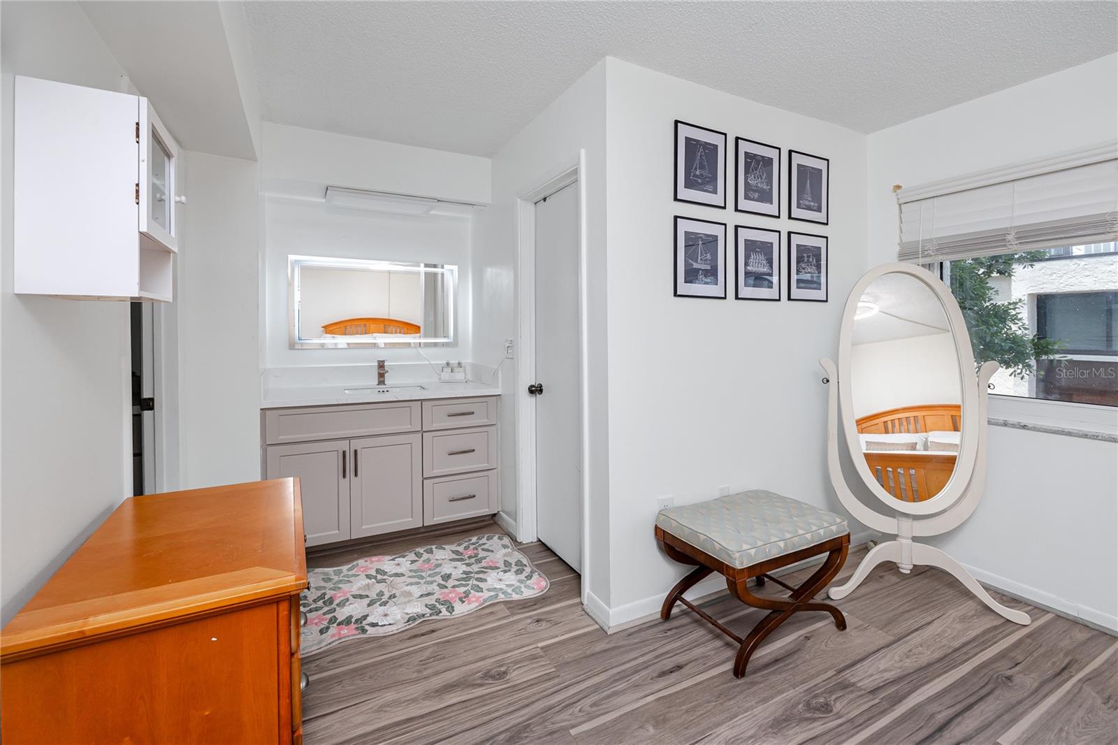 CHATEAU BELLEAIR CONDO - Residential