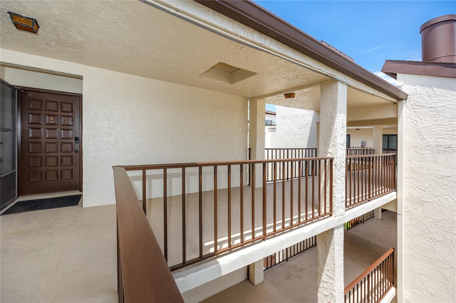 CHATEAU BELLEAIR CONDO - Residential