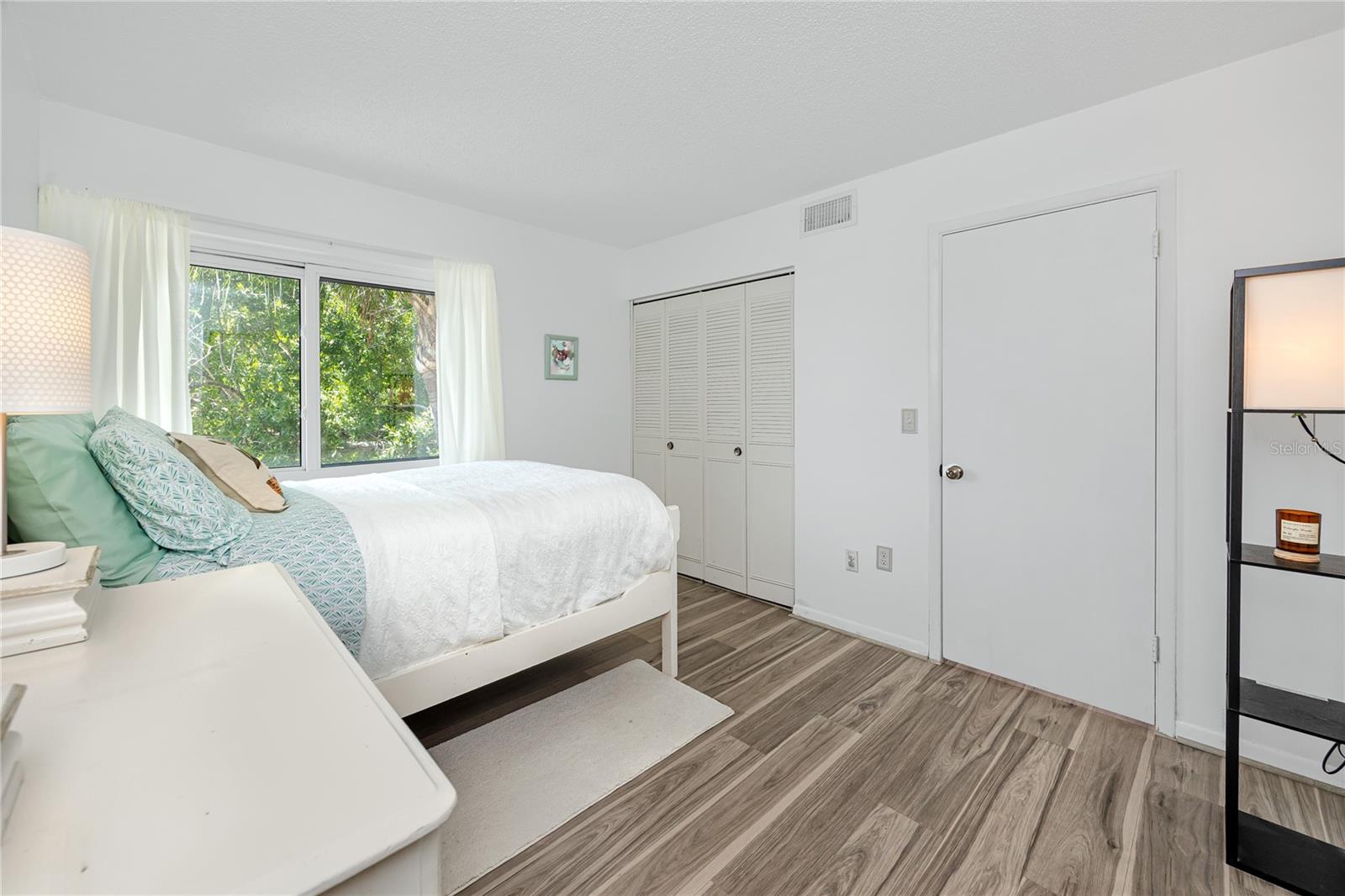 CHATEAU BELLEAIR CONDO - Residential